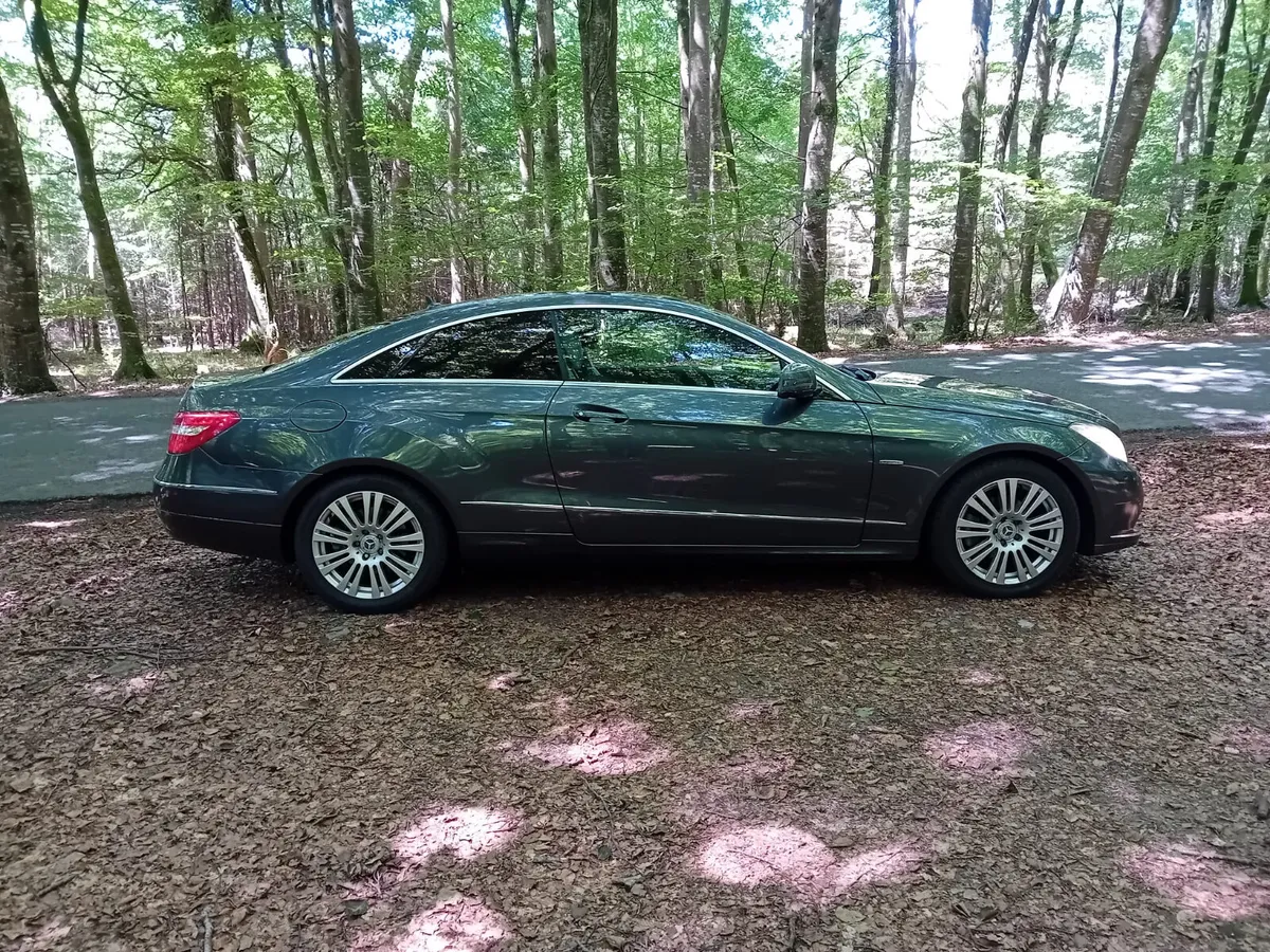 12 MERCEDES  E220 CDI AUTO COUPE €9850. - Image 4