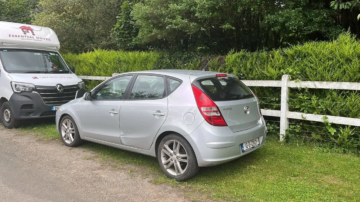 Hyundai i30 2010 - Image 3