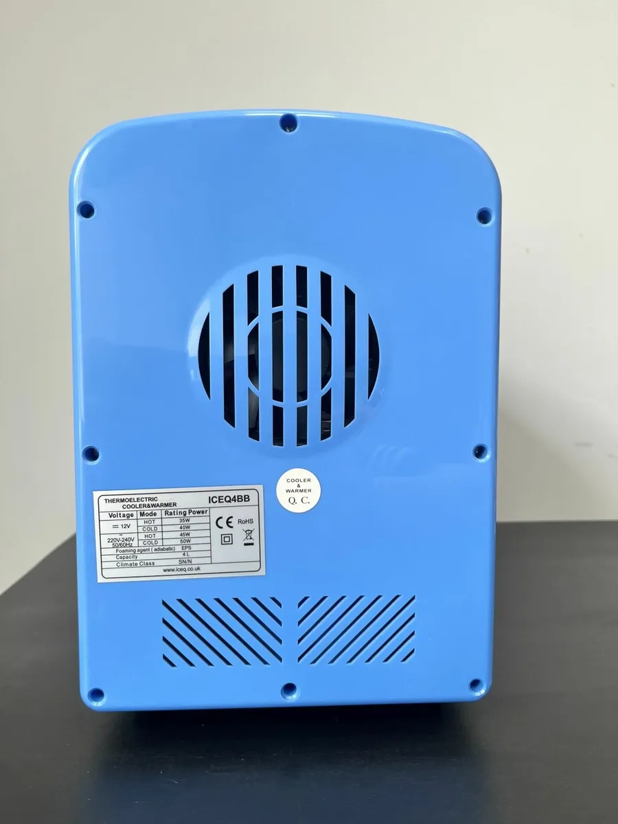 Mini Fridge - Image 3