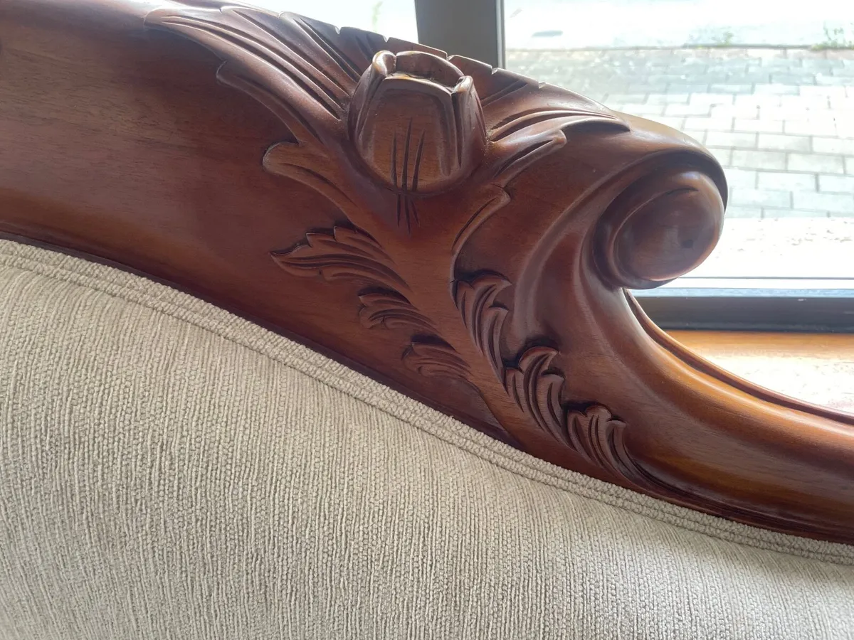 Chaise - Image 4