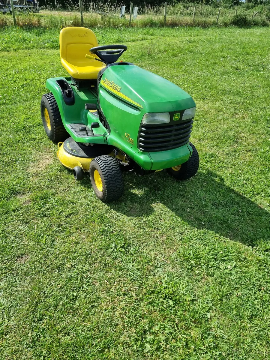 John deere LT160 automatic ride on mower - Image 4