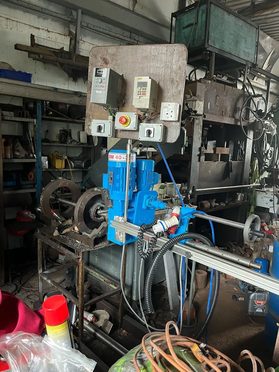 Lineboring machine - Image 1