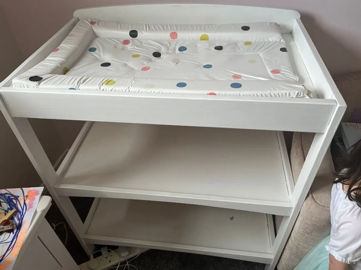 Changing table