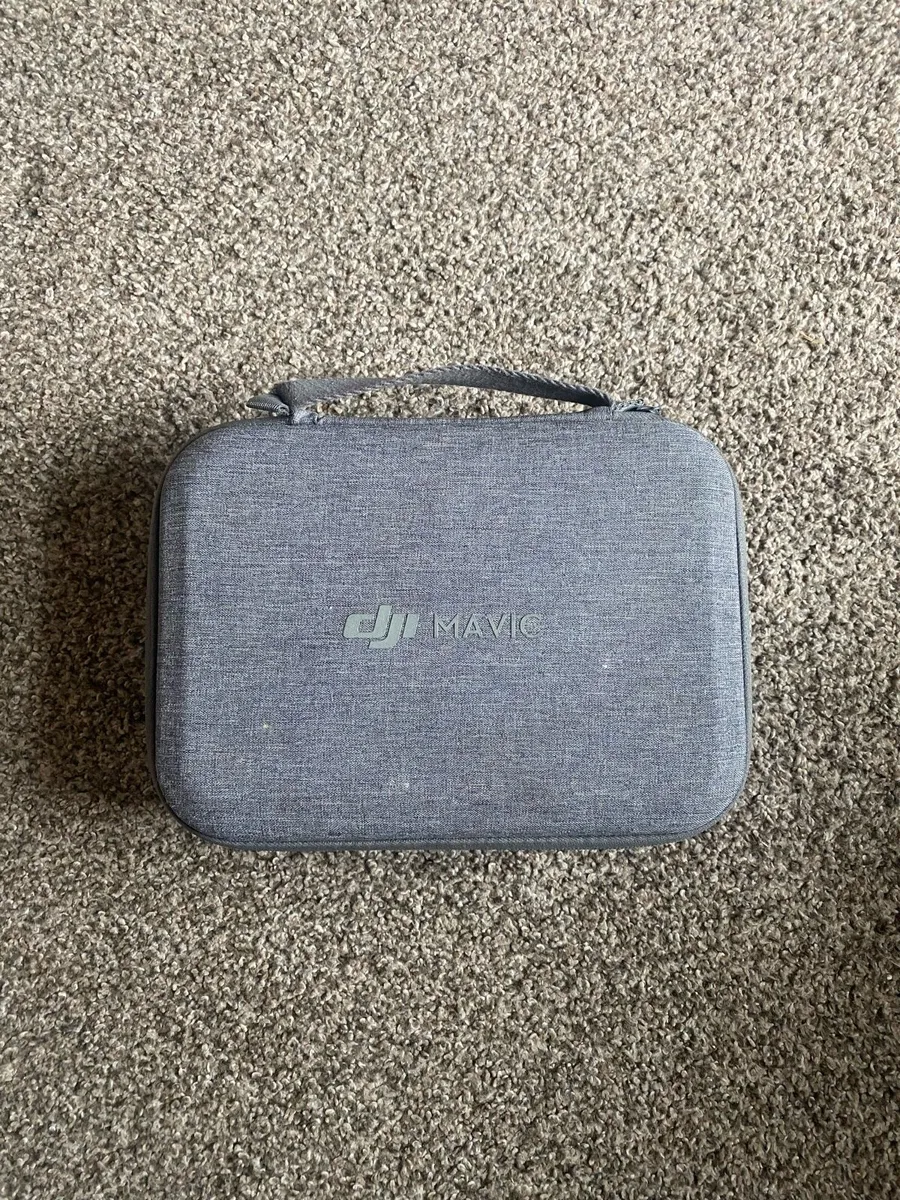 Dji mini battery and parts - Image 1