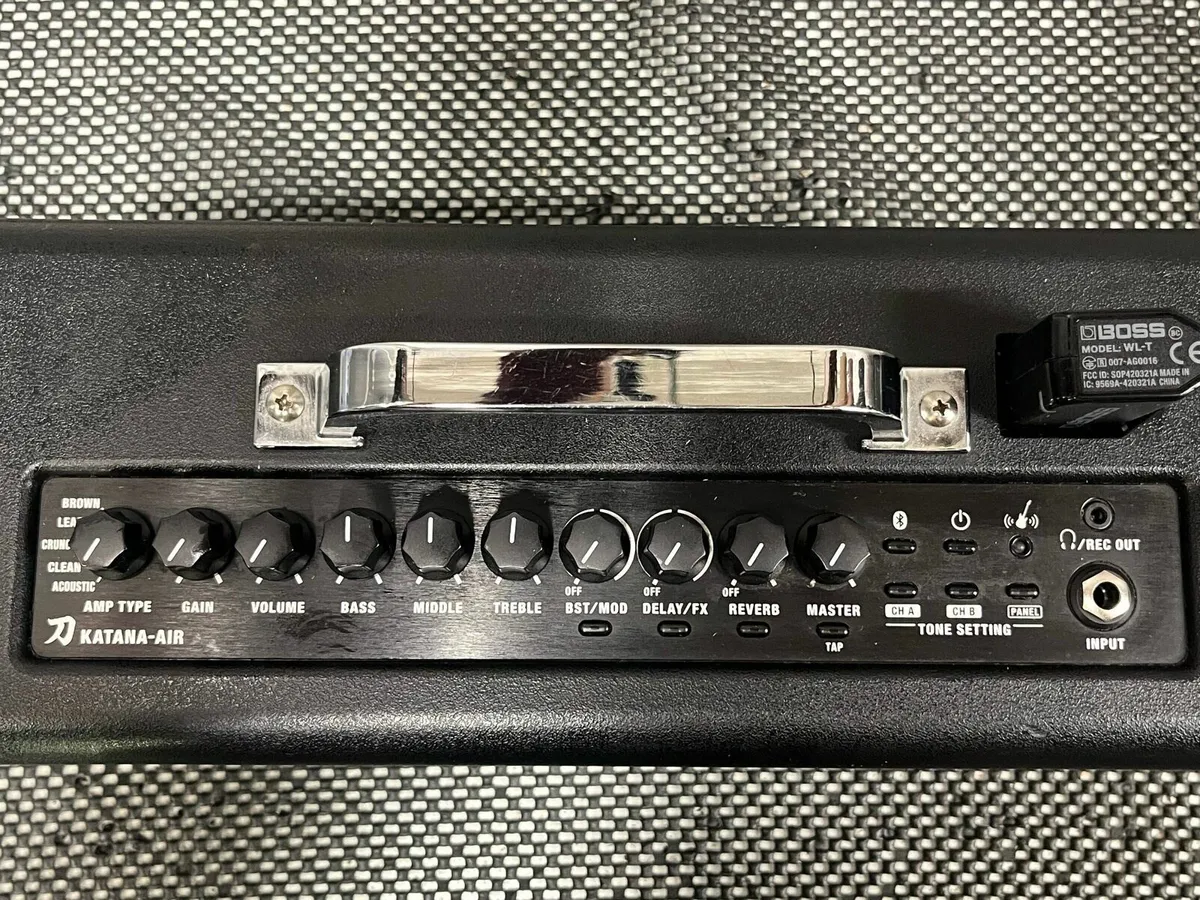 Boss Katana Air - Image 2