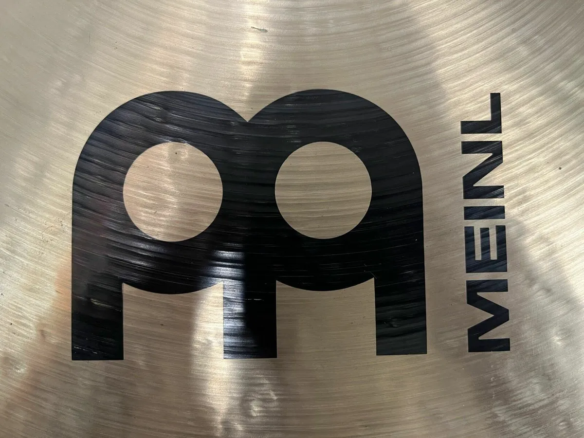 Meinl Byzance 18” Medium Crash Cymbal - Image 3
