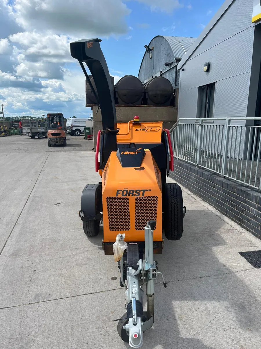 Used 2021 Forst ST6D woodchipper wood chipper - Image 2