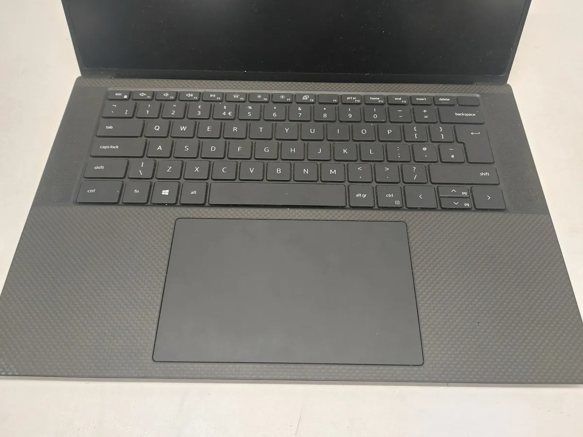 Online Auction Of A Dell XPS P91F & More! - Image 3
