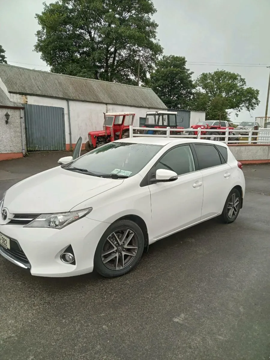Toyota Auris - Image 3