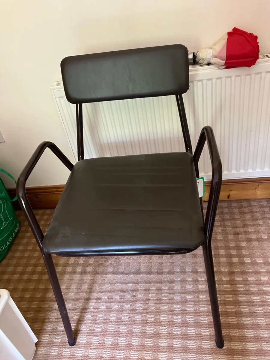 Commode Free Free ( never used)