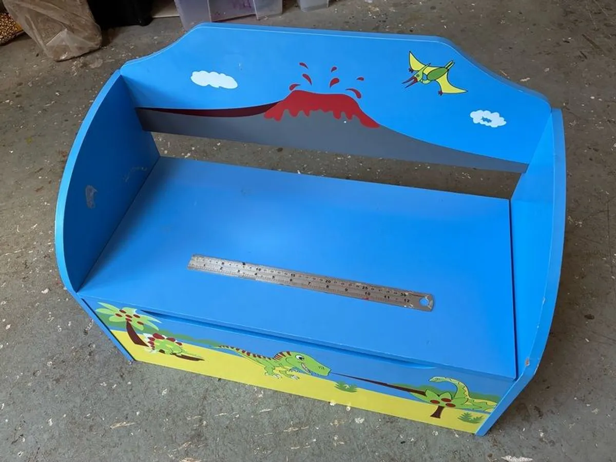 Toy Box - Image 4