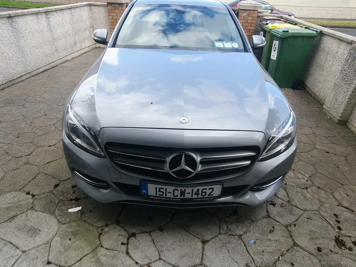 Car - Image 2