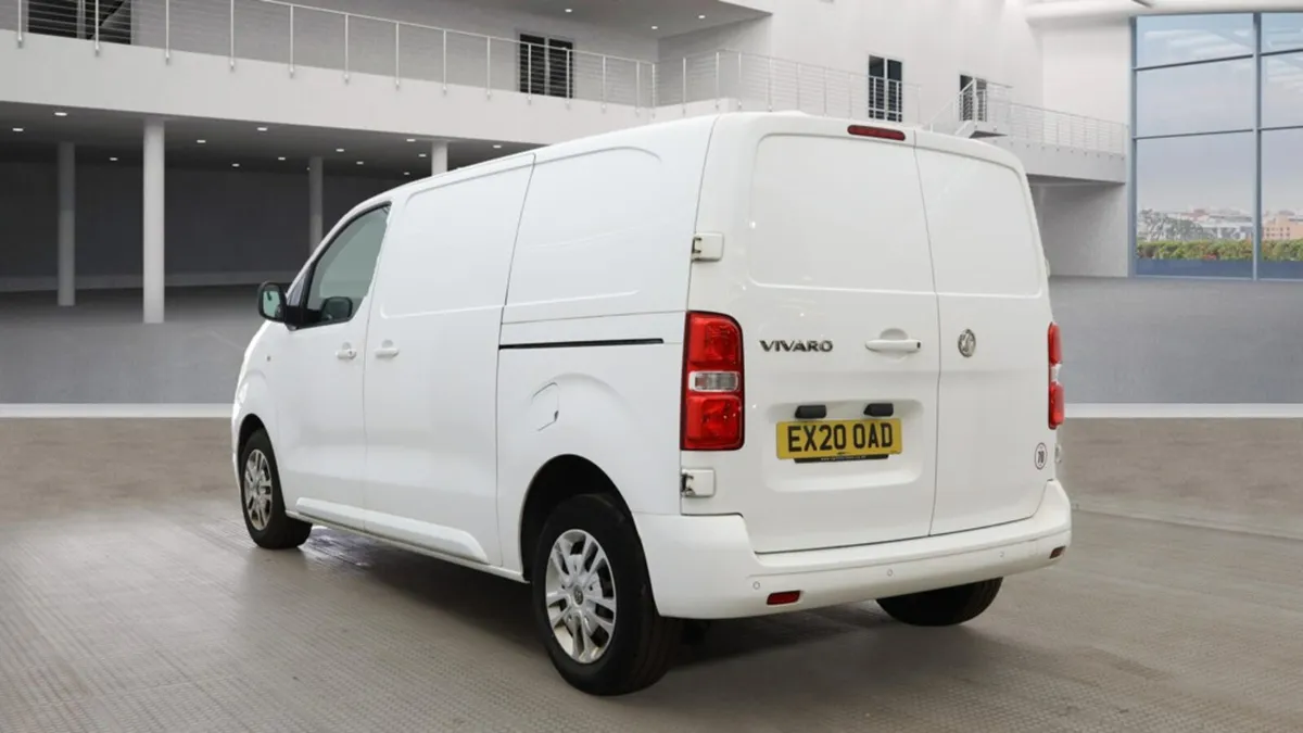 Vauxhall Vivaro 2020 - Finance approval in 1 hour - Image 3