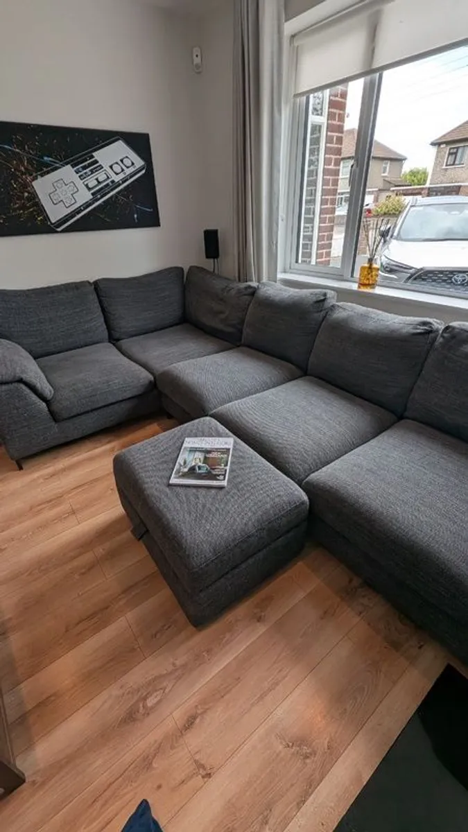 3 Seater Corner sofa - Image 1