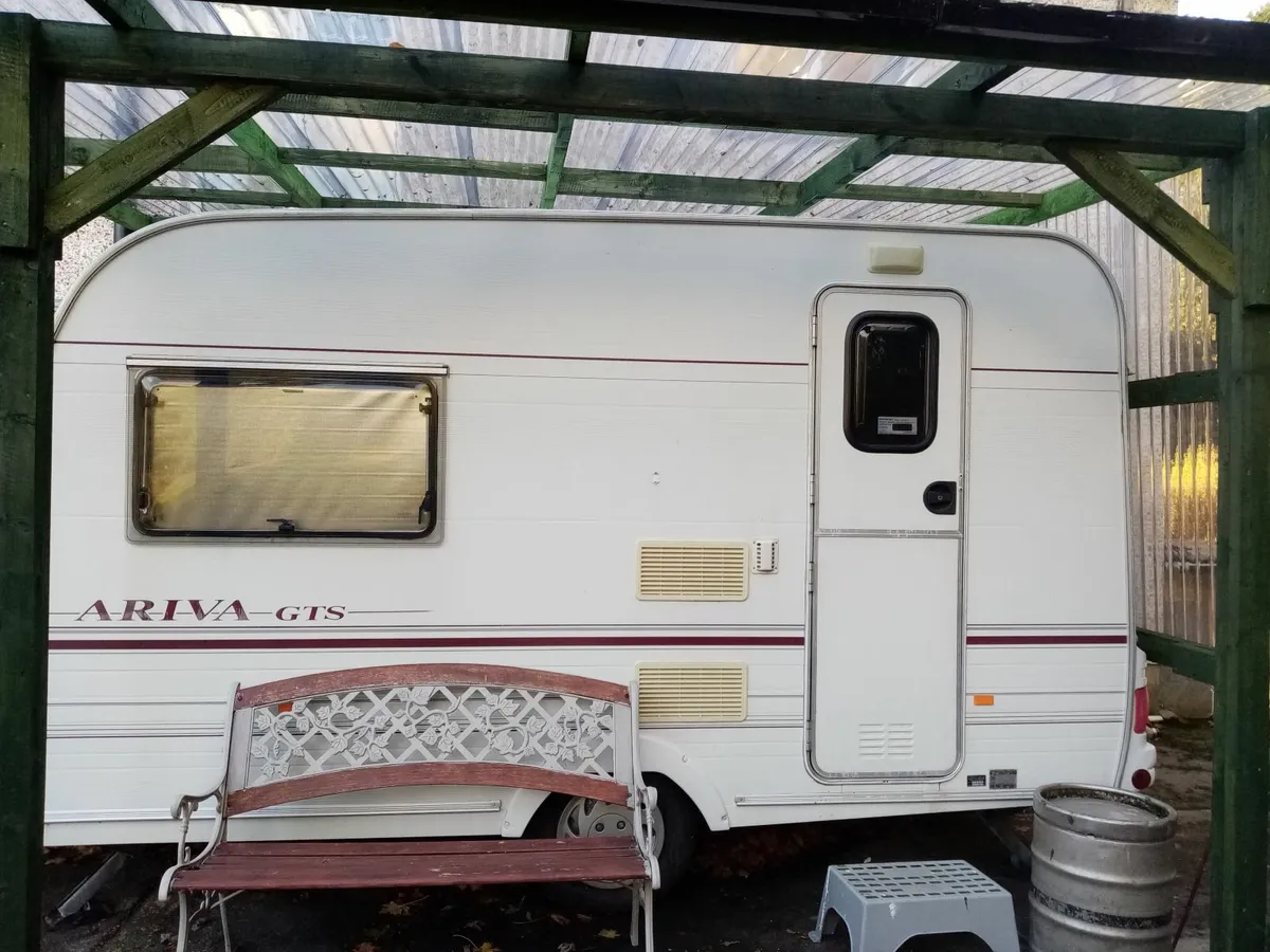 2 berth Caravan priced for Quick Sale - Image 4
