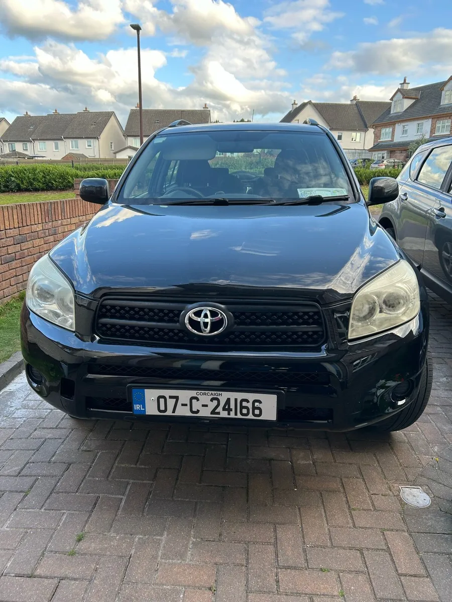 Toyota RAV4 2007 - Image 1