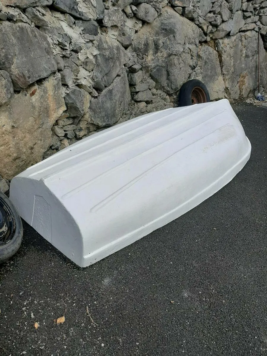 9ft fiberglass dingy - Image 1