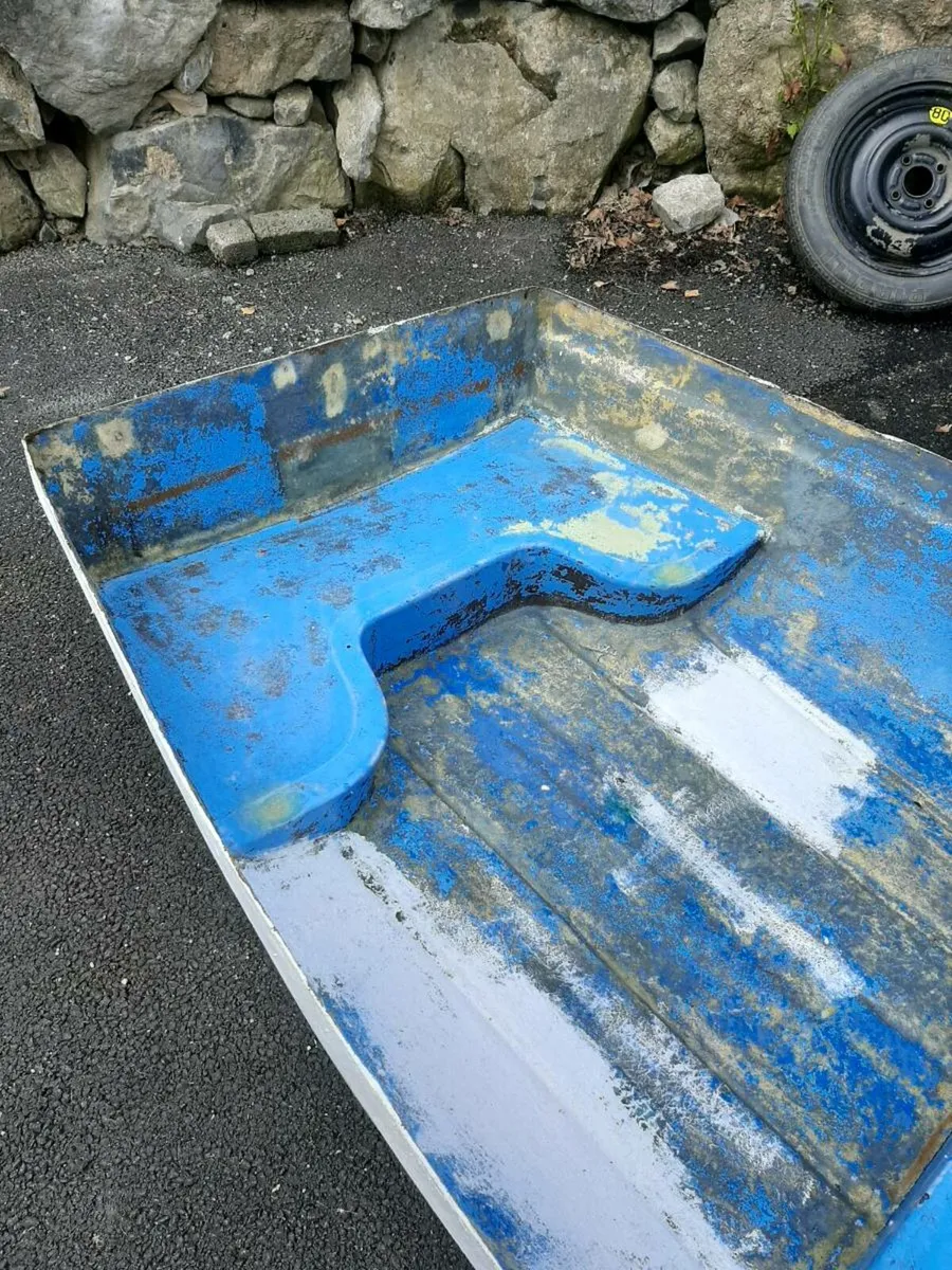 9ft fiberglass dingy - Image 4