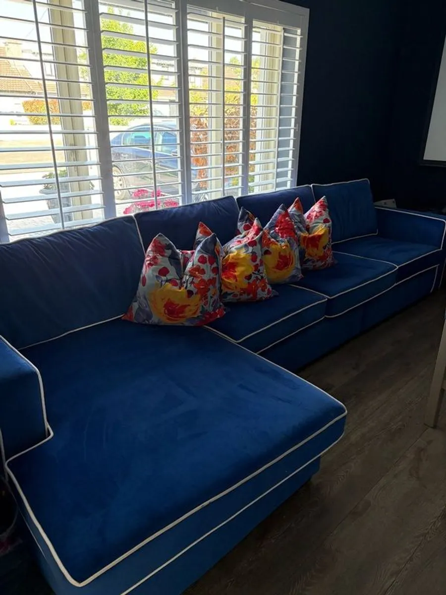LShape sofa - Image 3