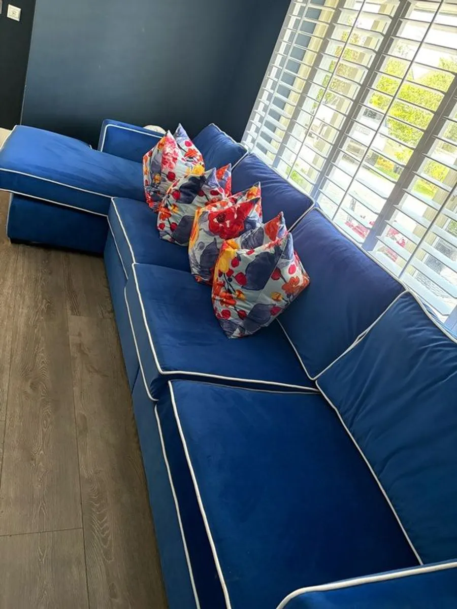 LShape sofa - Image 4