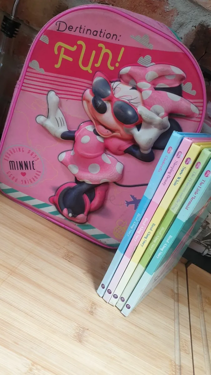 Disney book and storage bag - Image 4