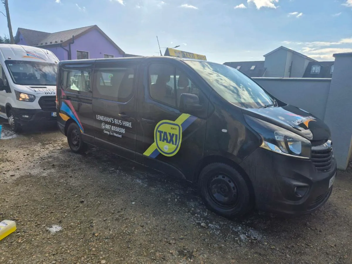 9 seater wheelchair taxi - Image 2