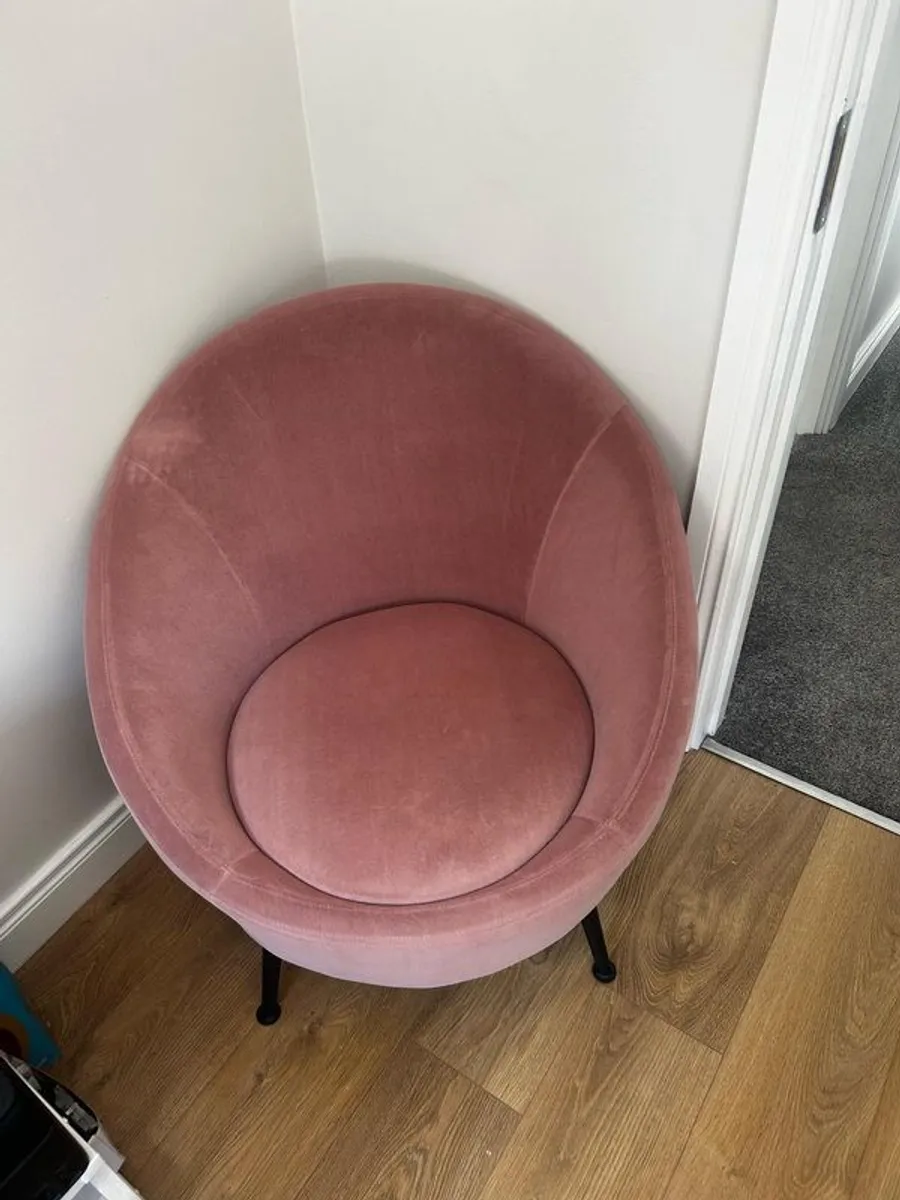 Bedroom Chair - Image 1