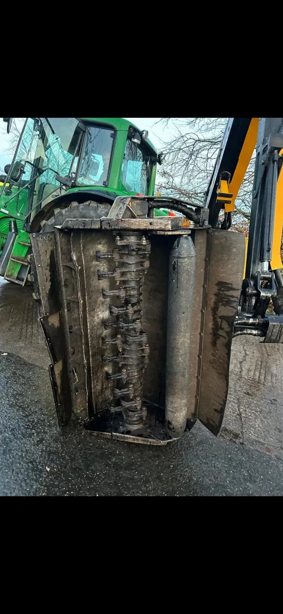 McConnel PA 5565M Hedgecutter - Image 4