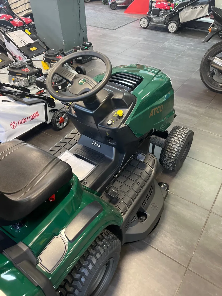Lawnmowers - Image 4