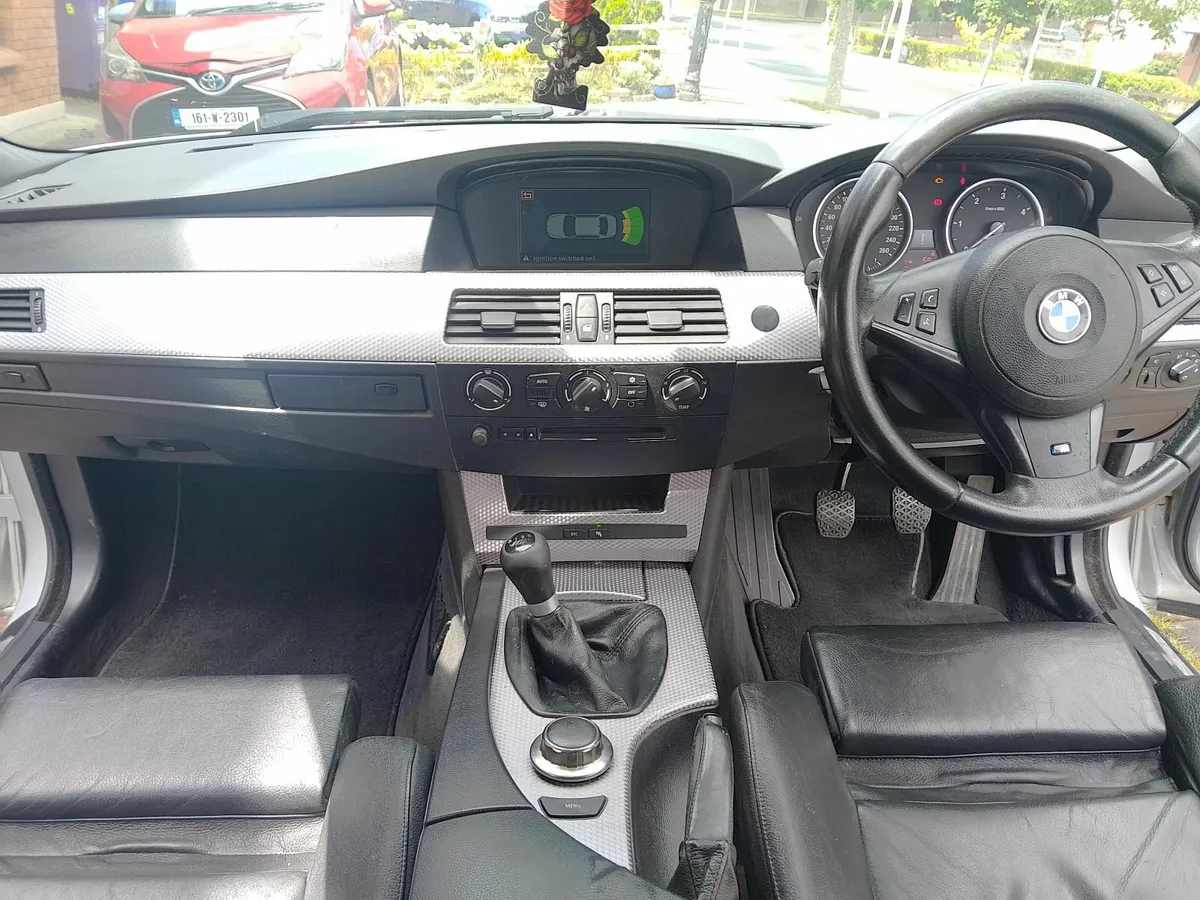BMW 5-Series 2007 - Image 4