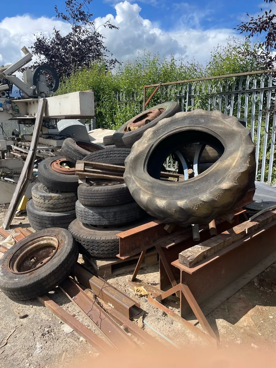 Tyres - Image 2