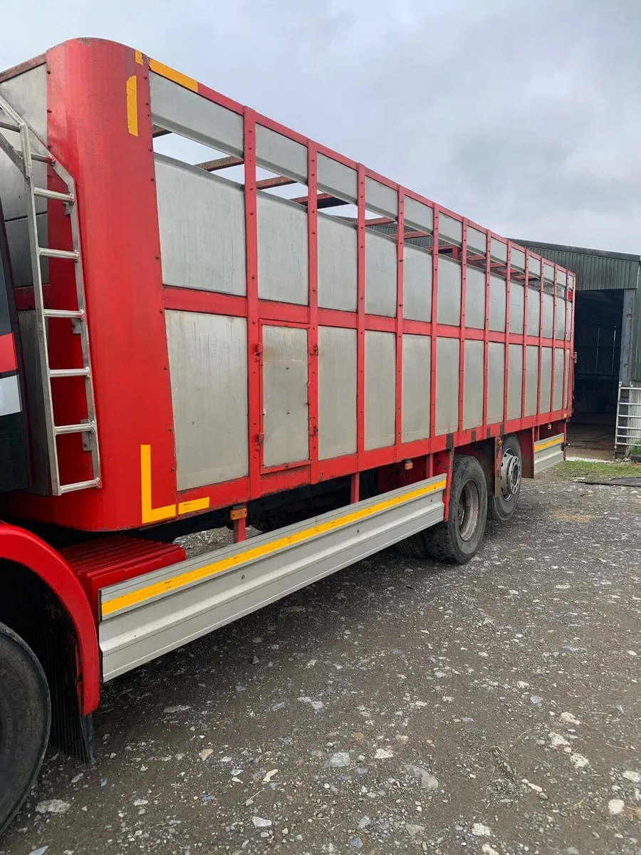 Cattle Lorry - Image 3