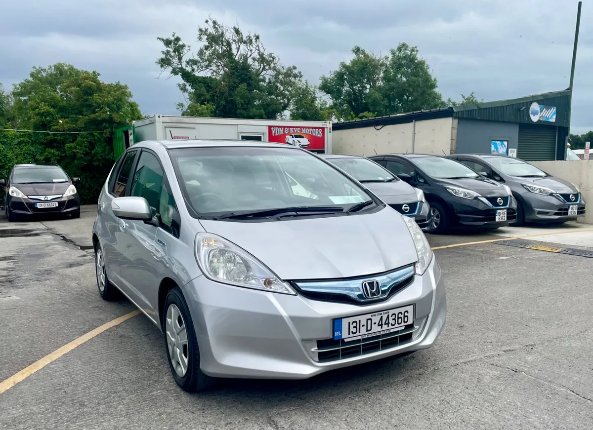 Honda Fit 2013 - Image 1
