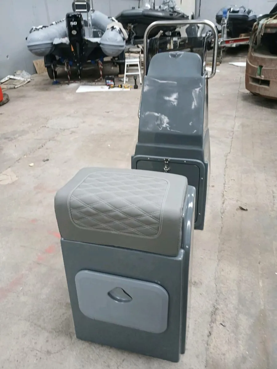 New Steering  Console/Bench  Seat - Image 4