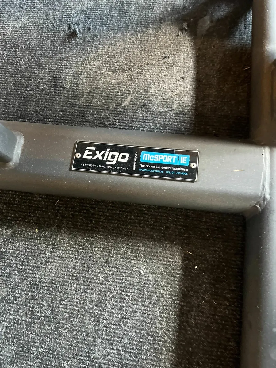 Exigo V Squat - Image 3