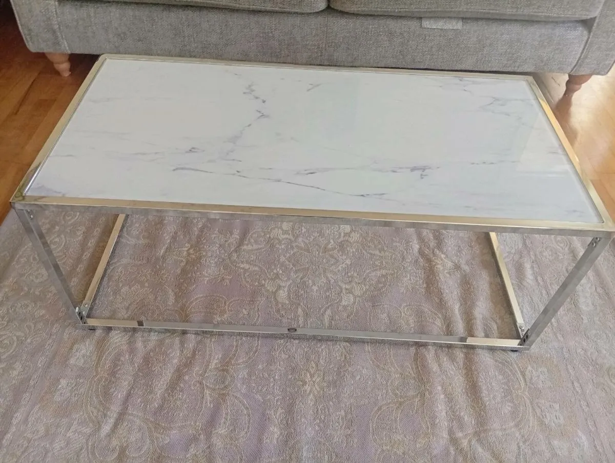 Coffee table - Image 1