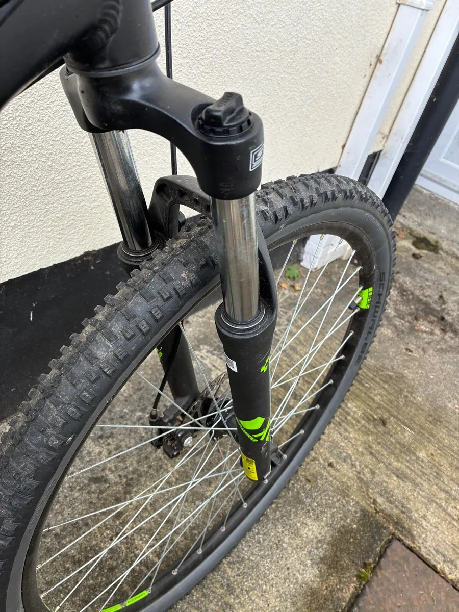 Cube aim mountain bike size medium - Image 4