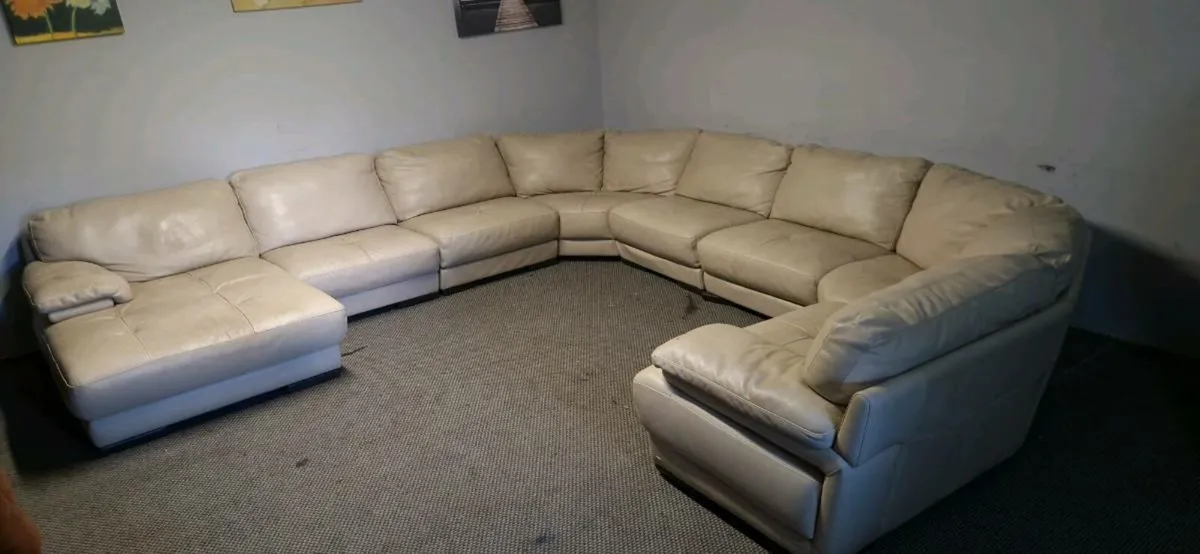 Corner sofa - Image 1