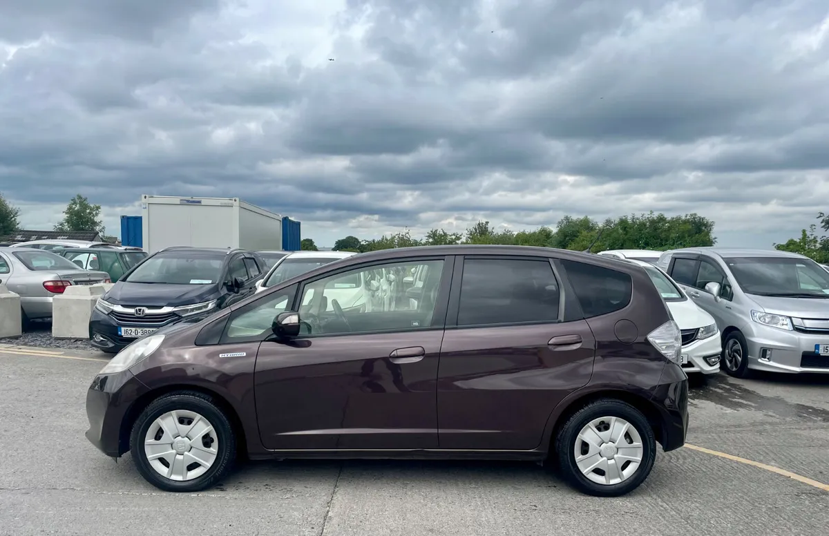 Honda Fit 2013 - Image 4