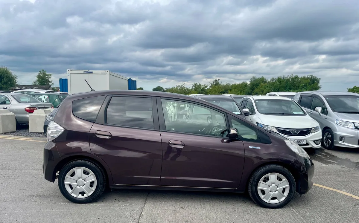 Honda Fit 2013 - Image 3