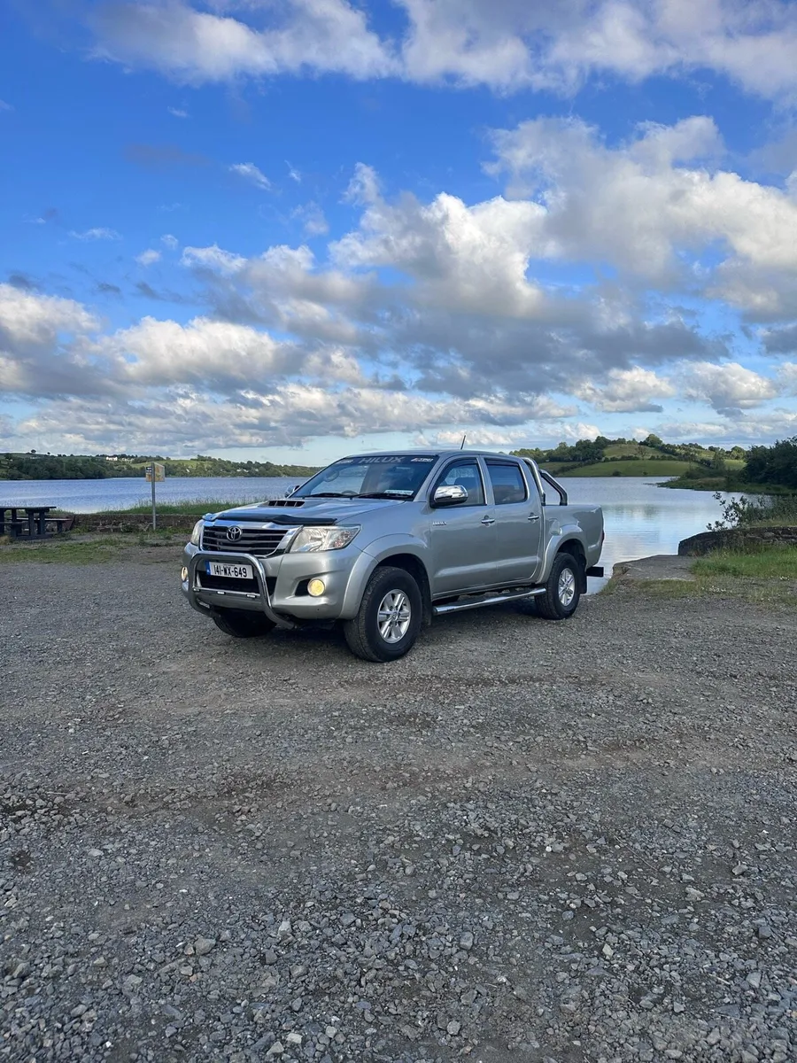 Toyota hilux - Image 2