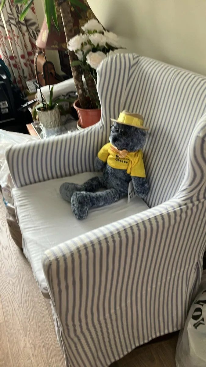 ,Occasional  chair, suit any room . - Image 2