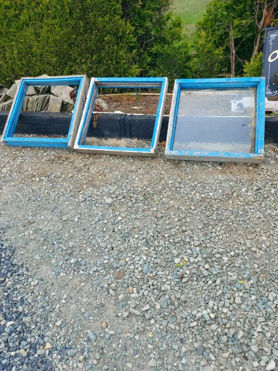 3 teak windows - Image 2
