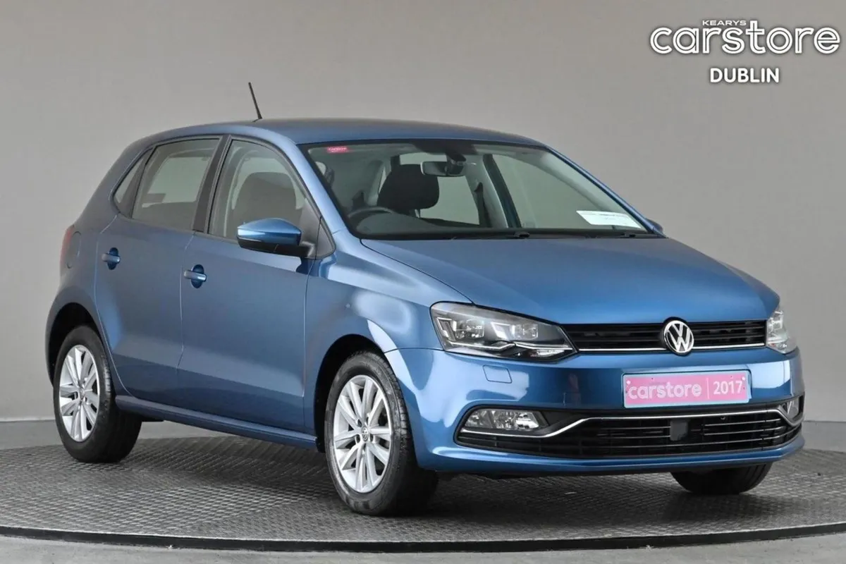 Volkswagen Polo 1.2 TSI DSG Comfortline  reverse - Image 1