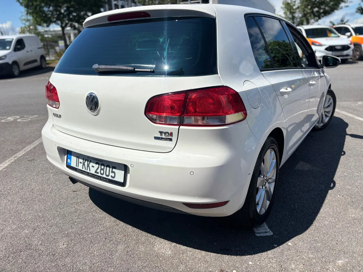 2011Volkswagen Golf 1.6 TDI ~ Comfort Line - Image 2