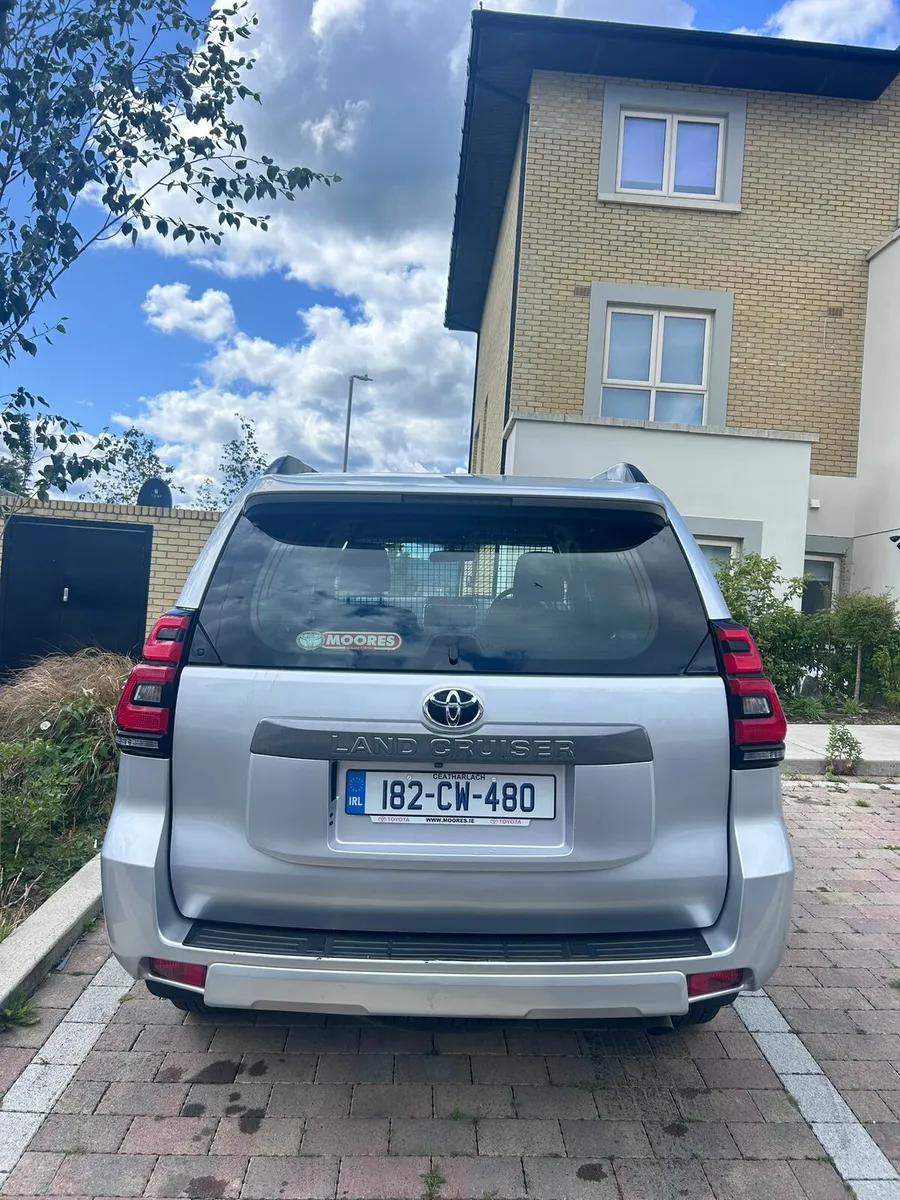 Land cruiser - Image 2