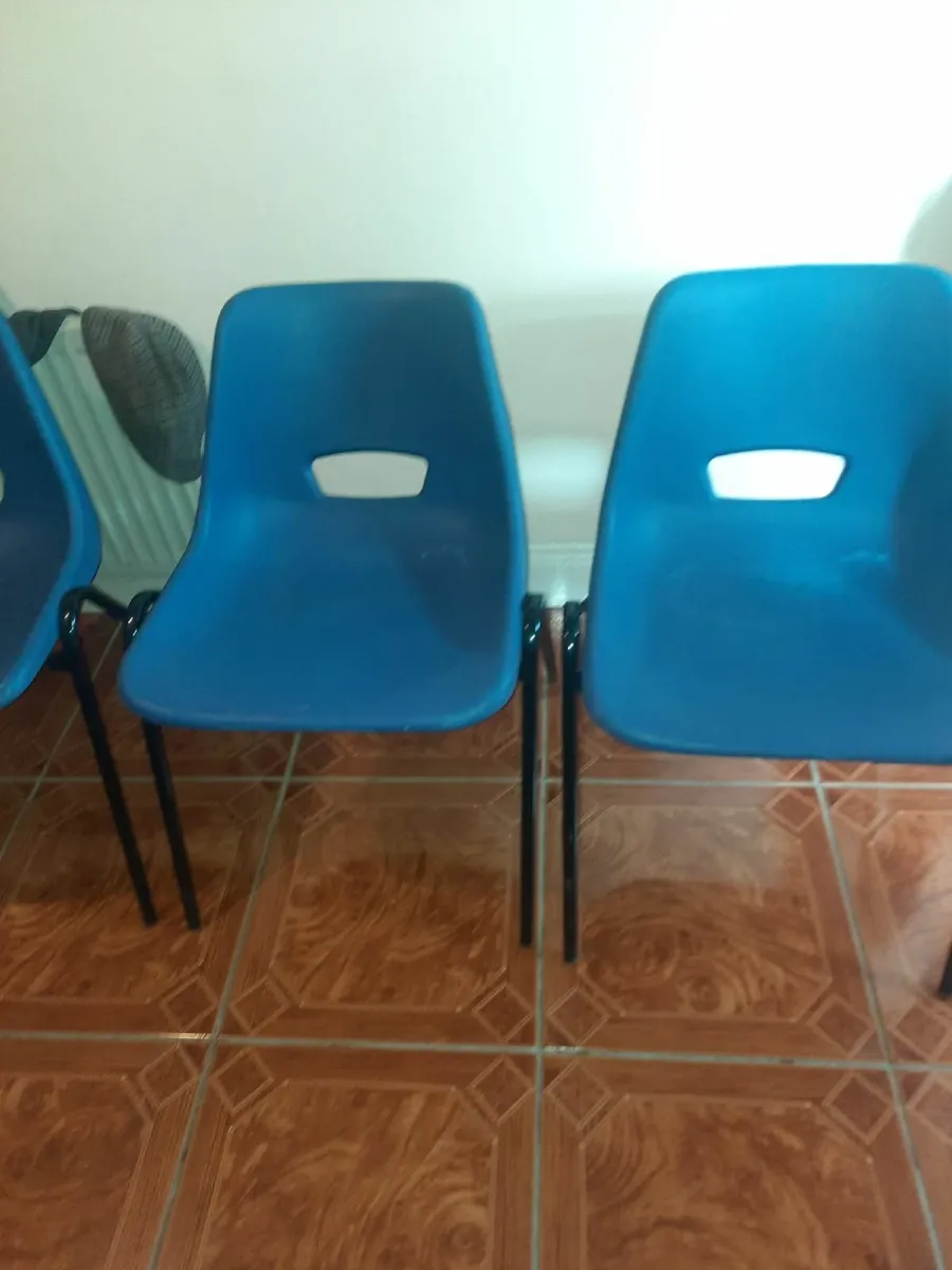 Office chairs - Image 3