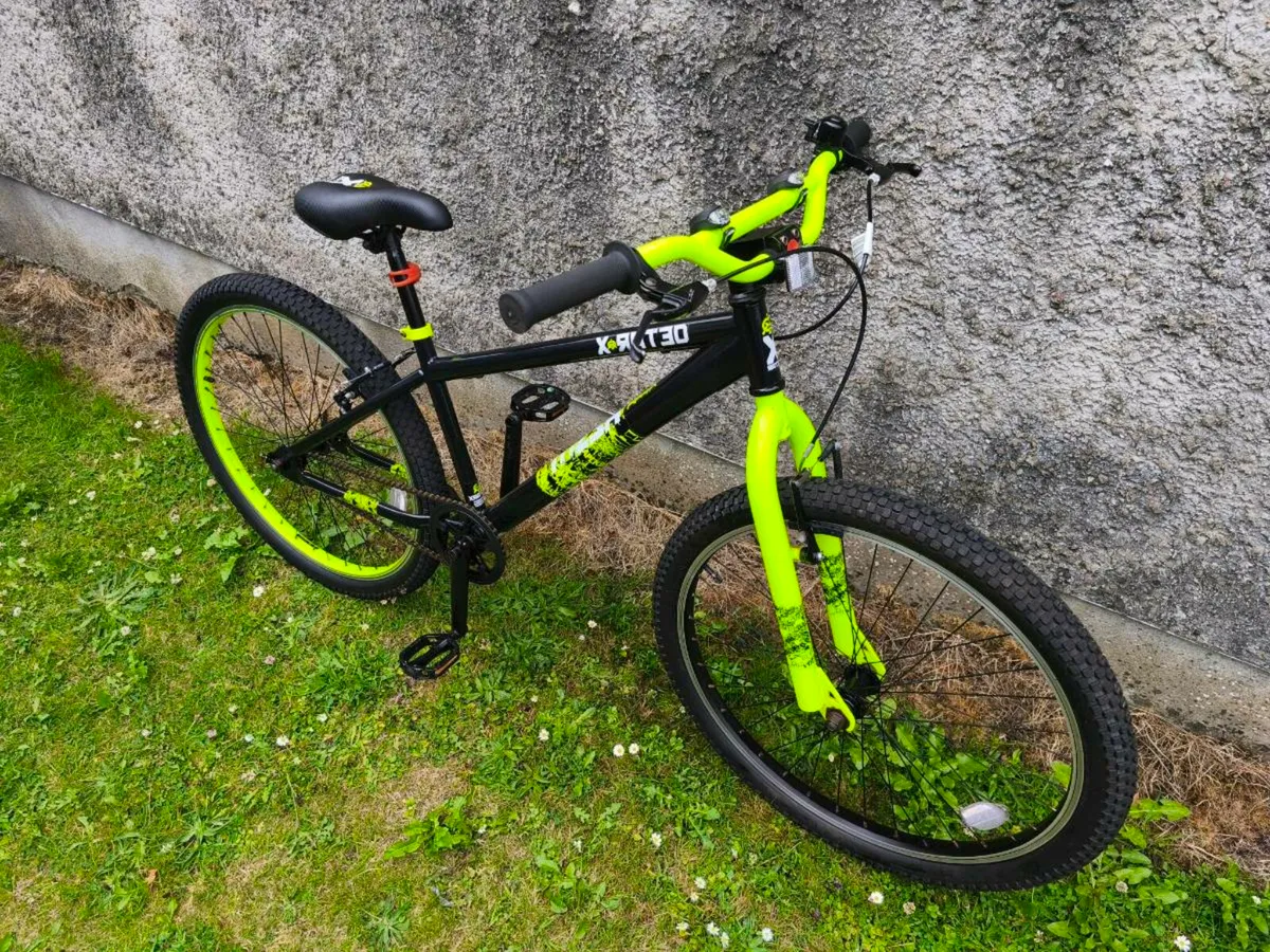 X-Rated BMX - Image 2