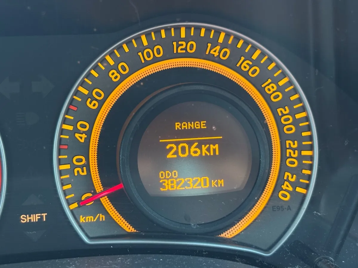 Toyota Corolla 2007 - Image 3