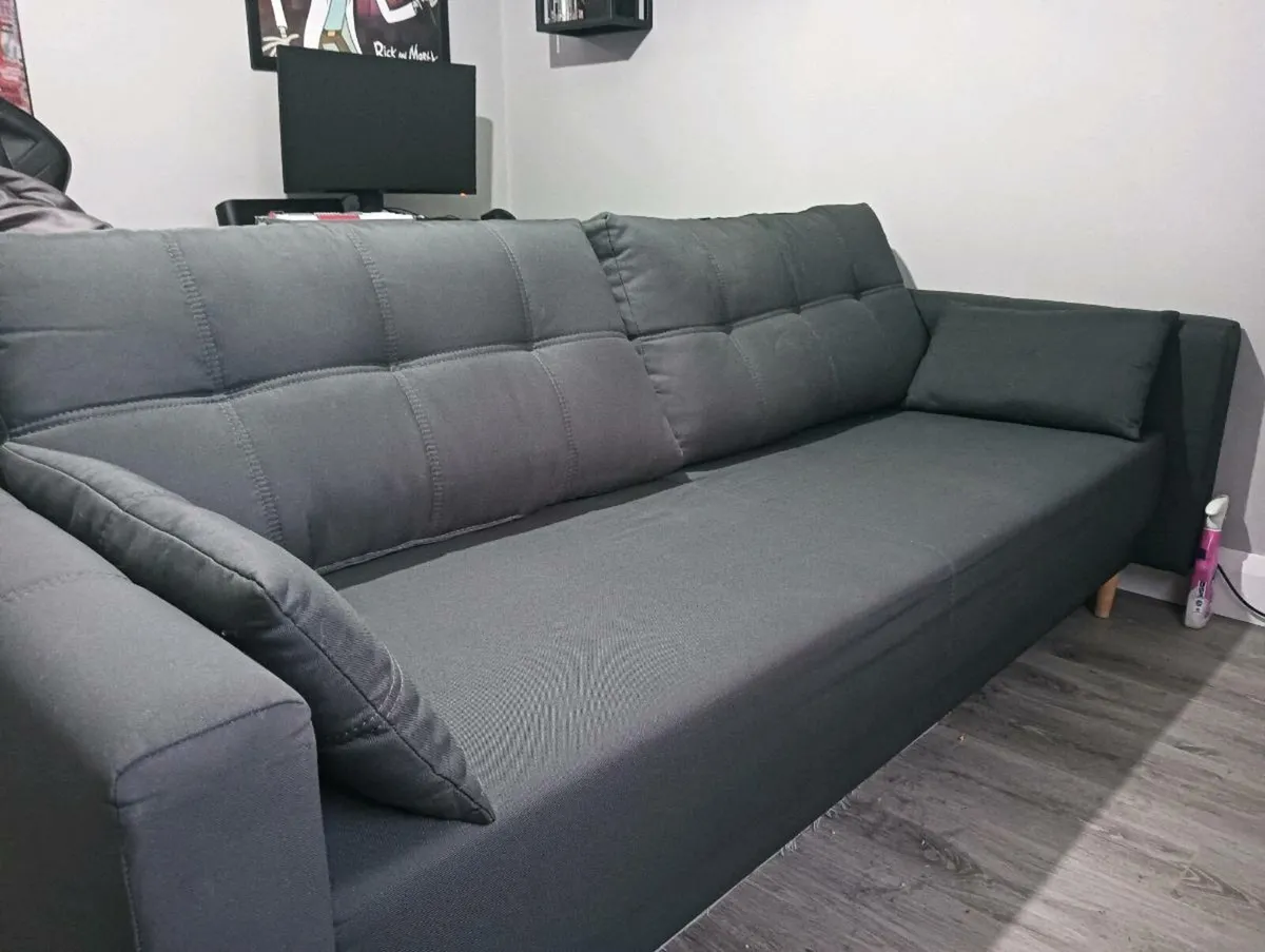 Double bed - Image 2